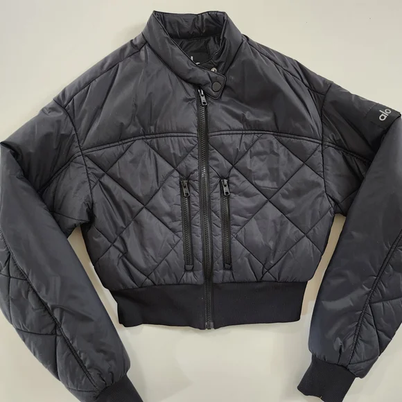 ALO Yoga snowrider puffer jacket - Picture 5 of 15